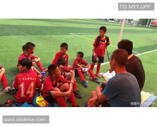 南京足球队选拔赛点评展现灵活性与战术应变能力的精彩表现