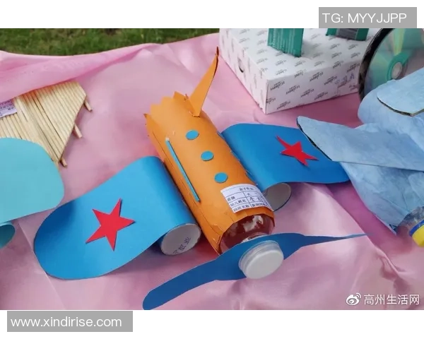 五彩斑斓的足球世界用画笔描绘激情与梦想的艺术之旅