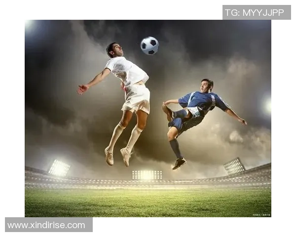 探索荣誉版足球的魅力与挑战揭示足球背后的荣耀与激情