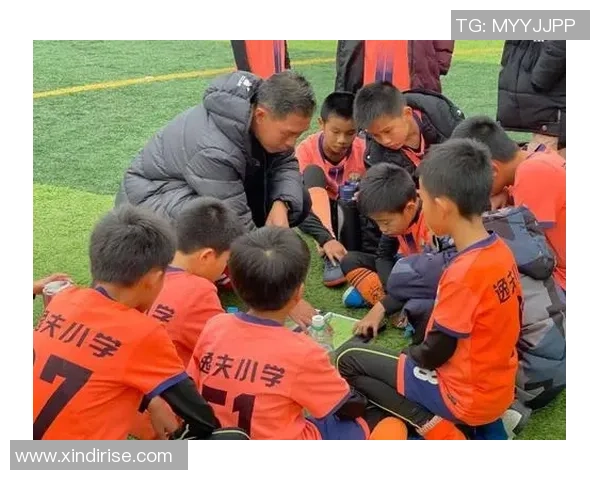 潮童足球：引领新一代小球员的成长与梦想之旅